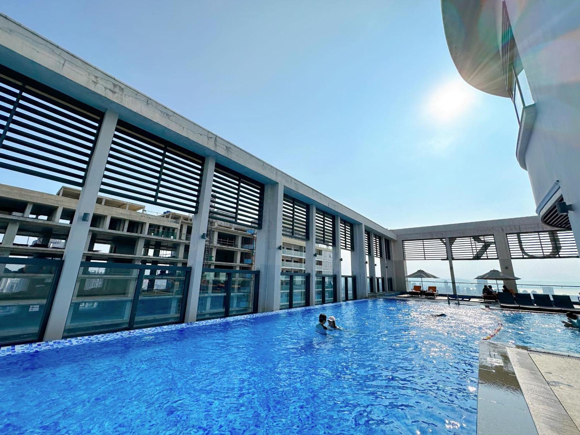 Luxury Apt Opposite Mykhe Beach Danang Exteriér fotografie